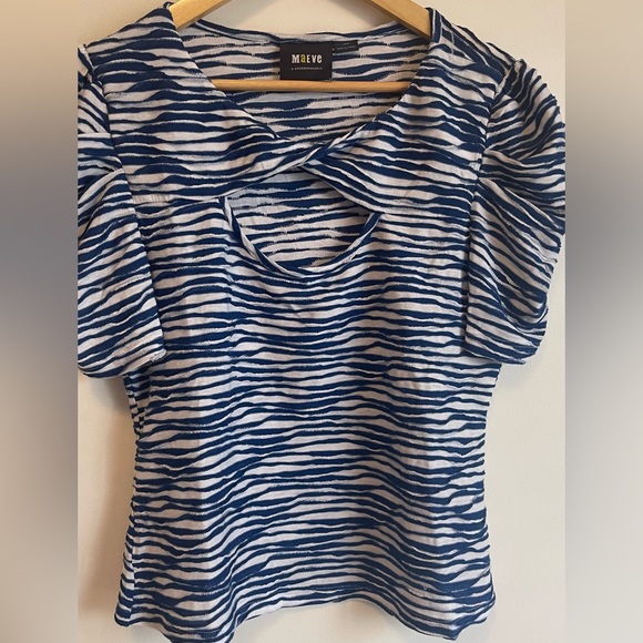 MAEVE BY ANTHROPOLGIE CUT OUT SHIRT size L - Picture 1 of 4